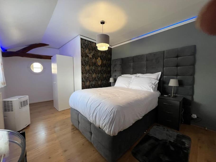 Kings Villa Near Disneyland Reserved Only For Family With Kids Saint-Germain-sur-Morin Exteriér fotografie